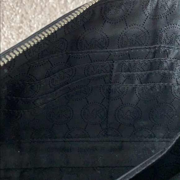 Michael Kors Wristlet - Picture 4 of 5
